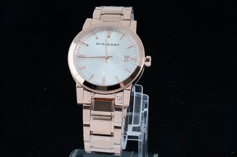 Burberry Watch 184